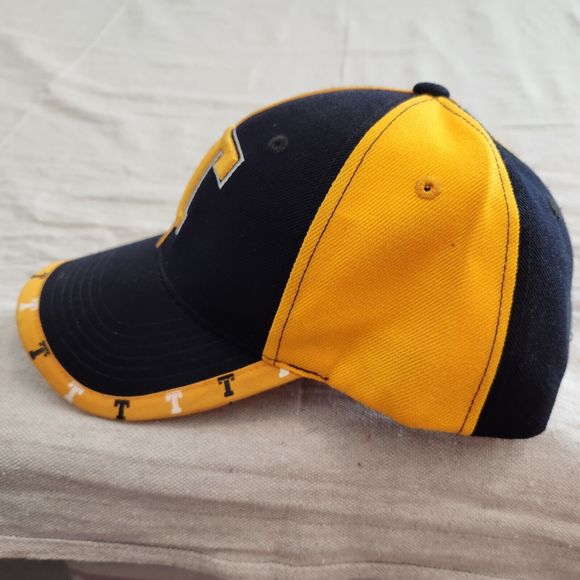 Tennessee Vols Cap Hat Strap Back Black Yellow Logo Football Mens OSFA Wool - Picture 5 of 11
